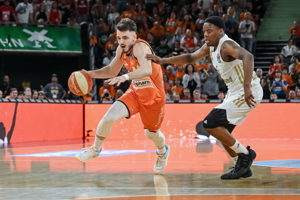 布雷迪加盟 布雷迪加盟